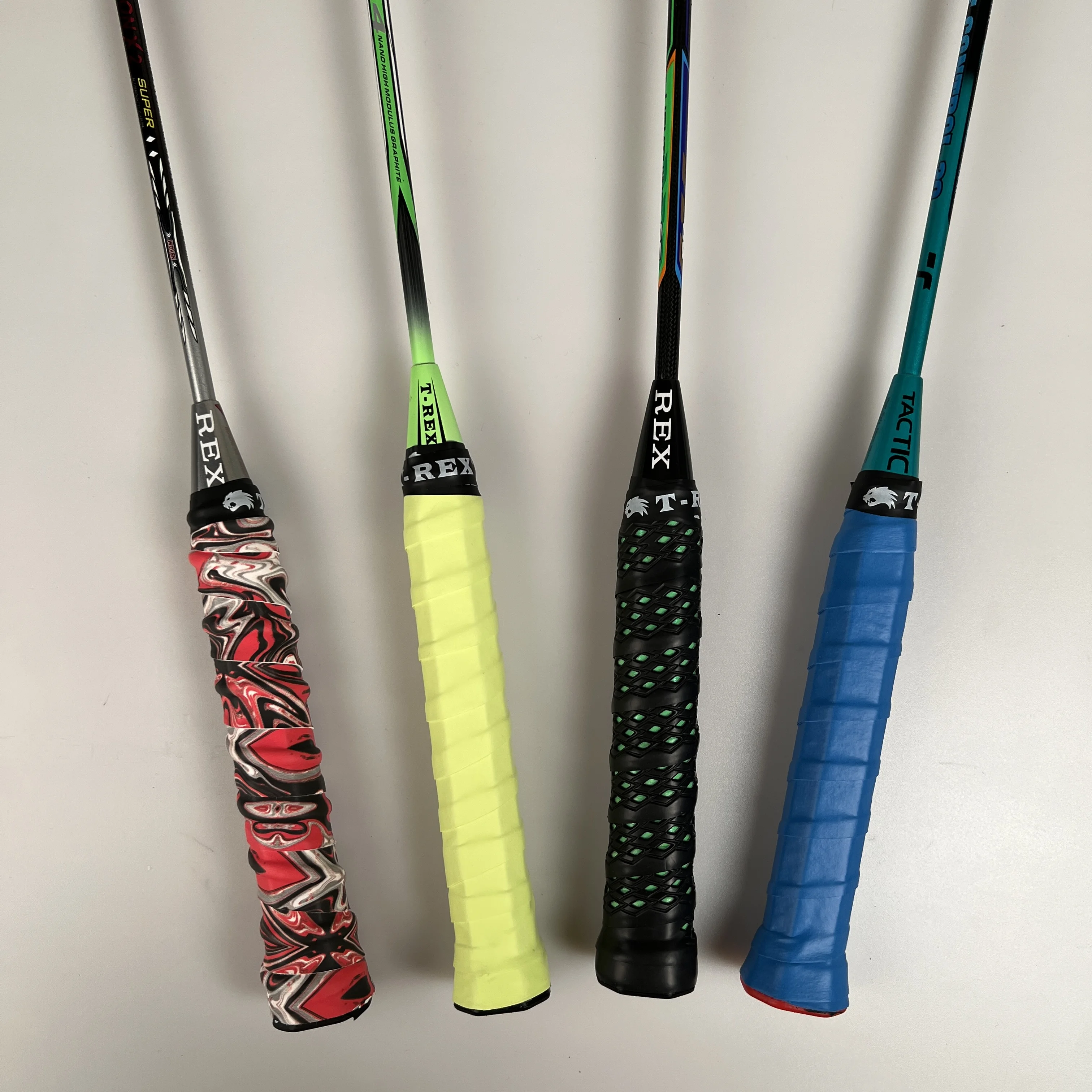2024 Customized Best tennis overgrip PU material grips Anti-slip overgrips
