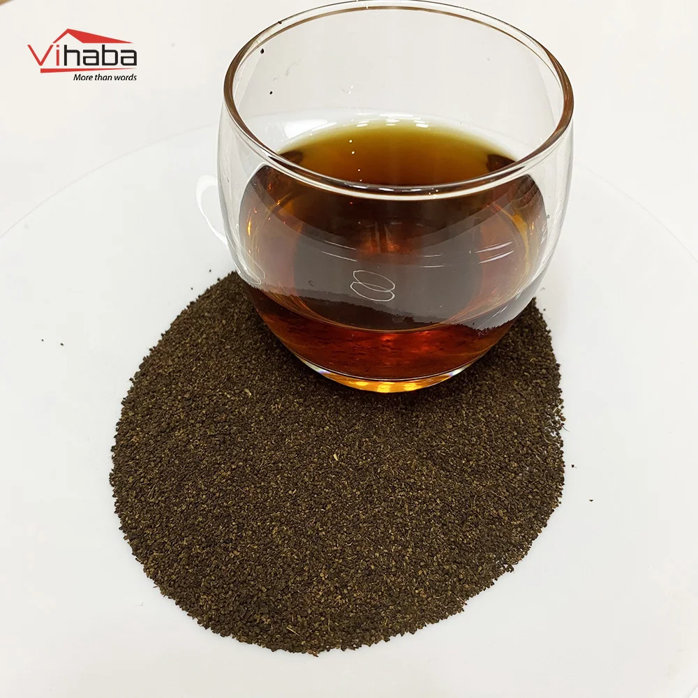 Импортные чайные банки, одеколоновая бутылка с коробкой, листок чая, сушеные травы, листовой чай