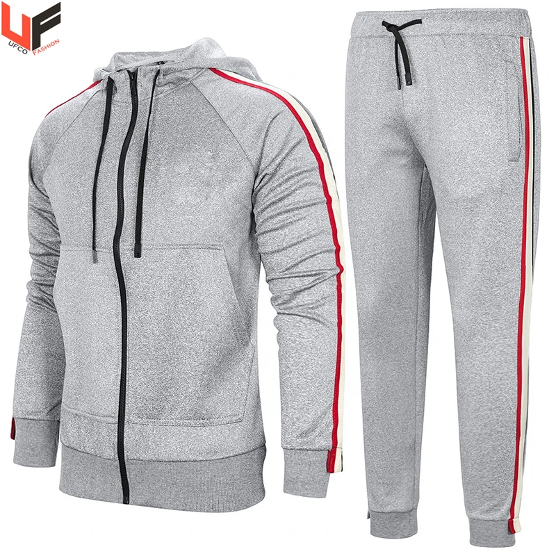 Custom Design High Quality Men Polycotton Tracksuits Plain Men Summer 2022 New Customizable Tracksuit Hoodie Trouser Set Unisex