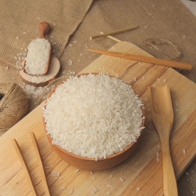 New Harvest Excellent Grade Vietnam Japonica Rice Good Price 15% 10% 5% Broken Rice Exporter