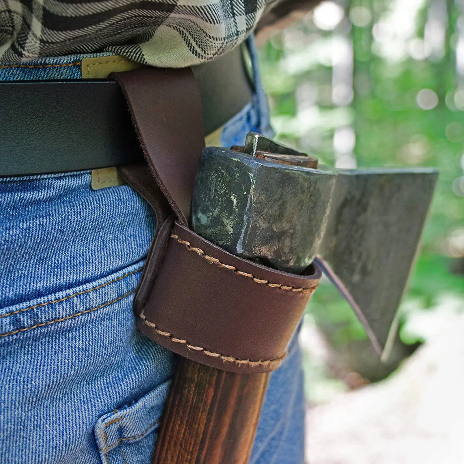 High quality wholesale handmade genuine Full grain Leather Axe head Sheath Adjustable For Outdoor Camping axe