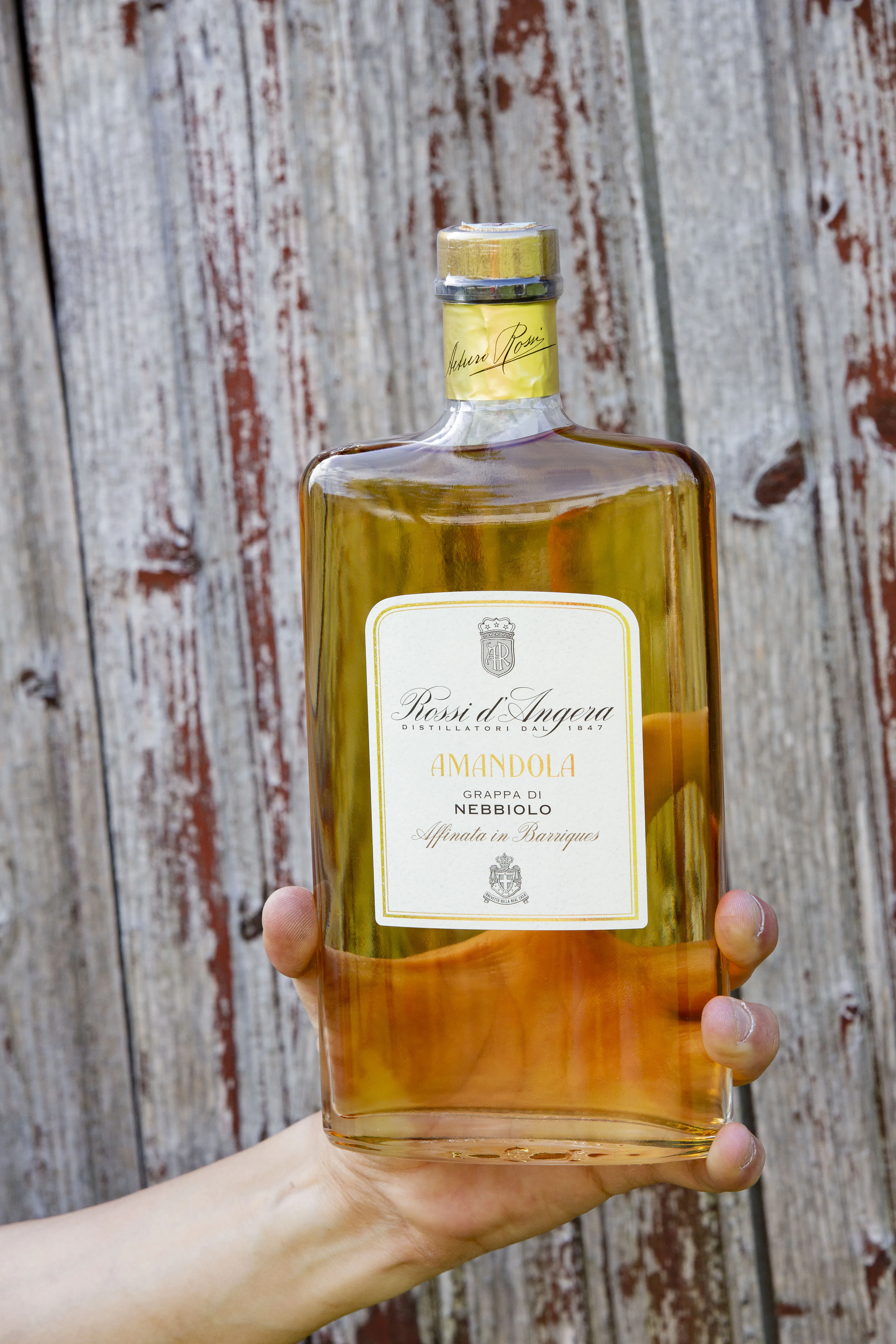 Premium quality Italian spirits grappa Amandola Nebbiolo 42%vol 70cl alcholic beverage