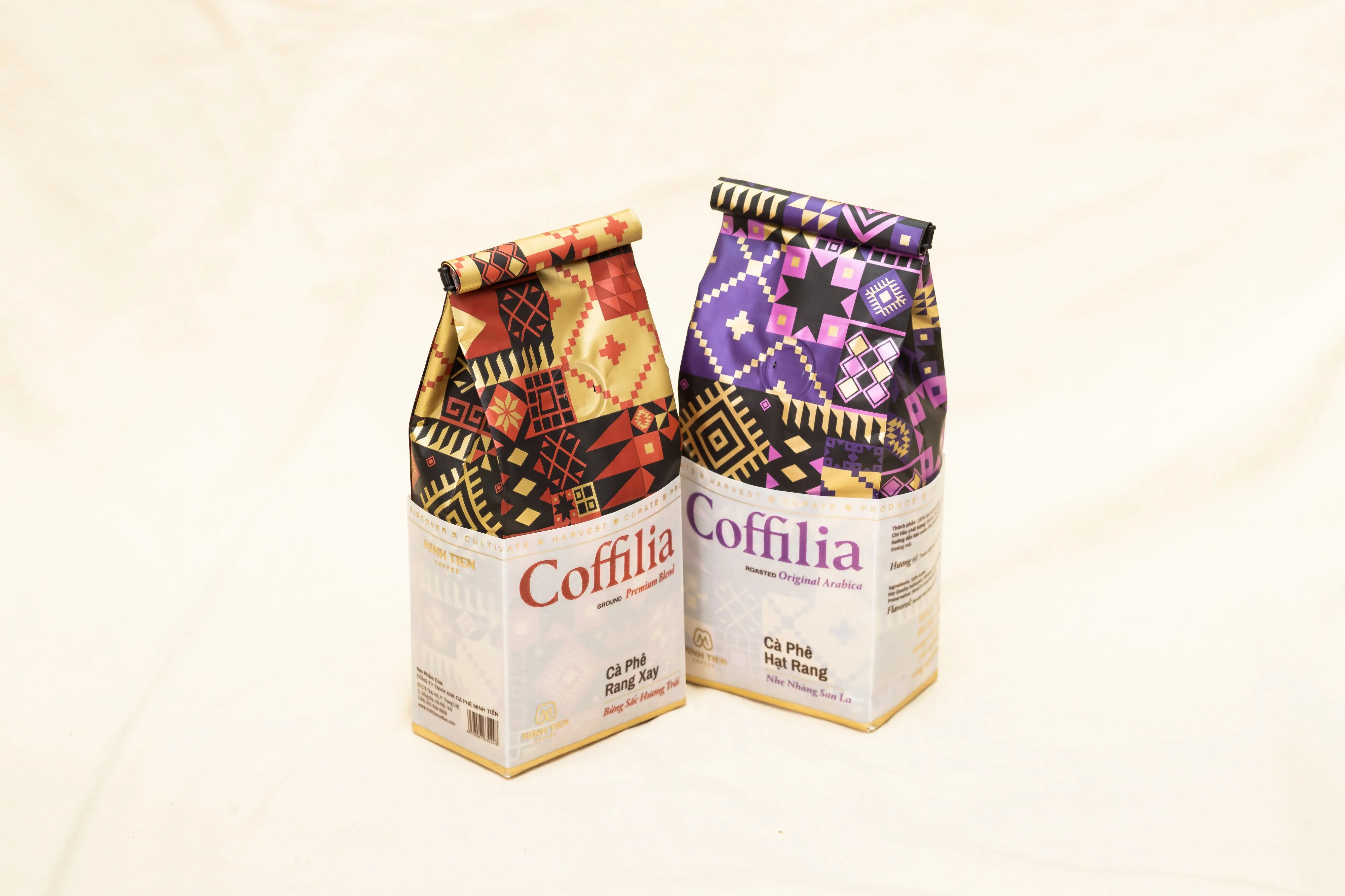 
Fruity And Choco Taste Arabica Variety Gentle Son La Coffilia Roasted Ground Coffee From Vietnam 