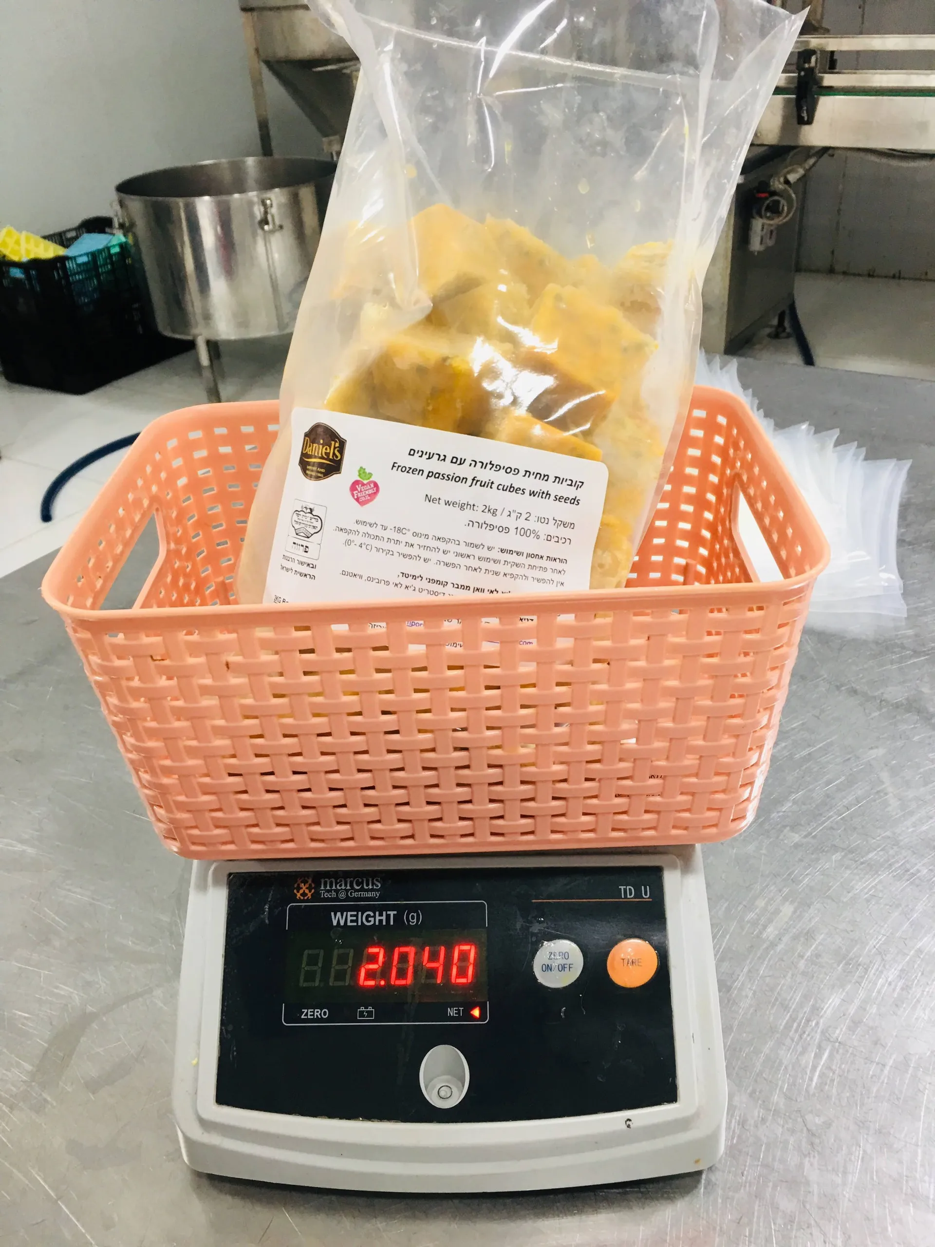IQF - Frozen Golden Passion Fruit from Vietnam - Export wholesale High Quality (Certification: GAP, HACCP...) - 100% Organic