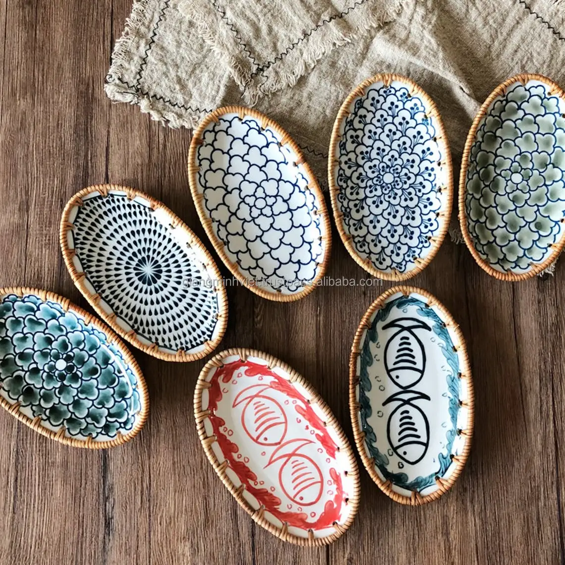 Wholesale Cheap Price Rattan Serving platter Rattan Ceramic Plate with Multiple Pattern Dinnerware Set Vietnam Handmade Factory