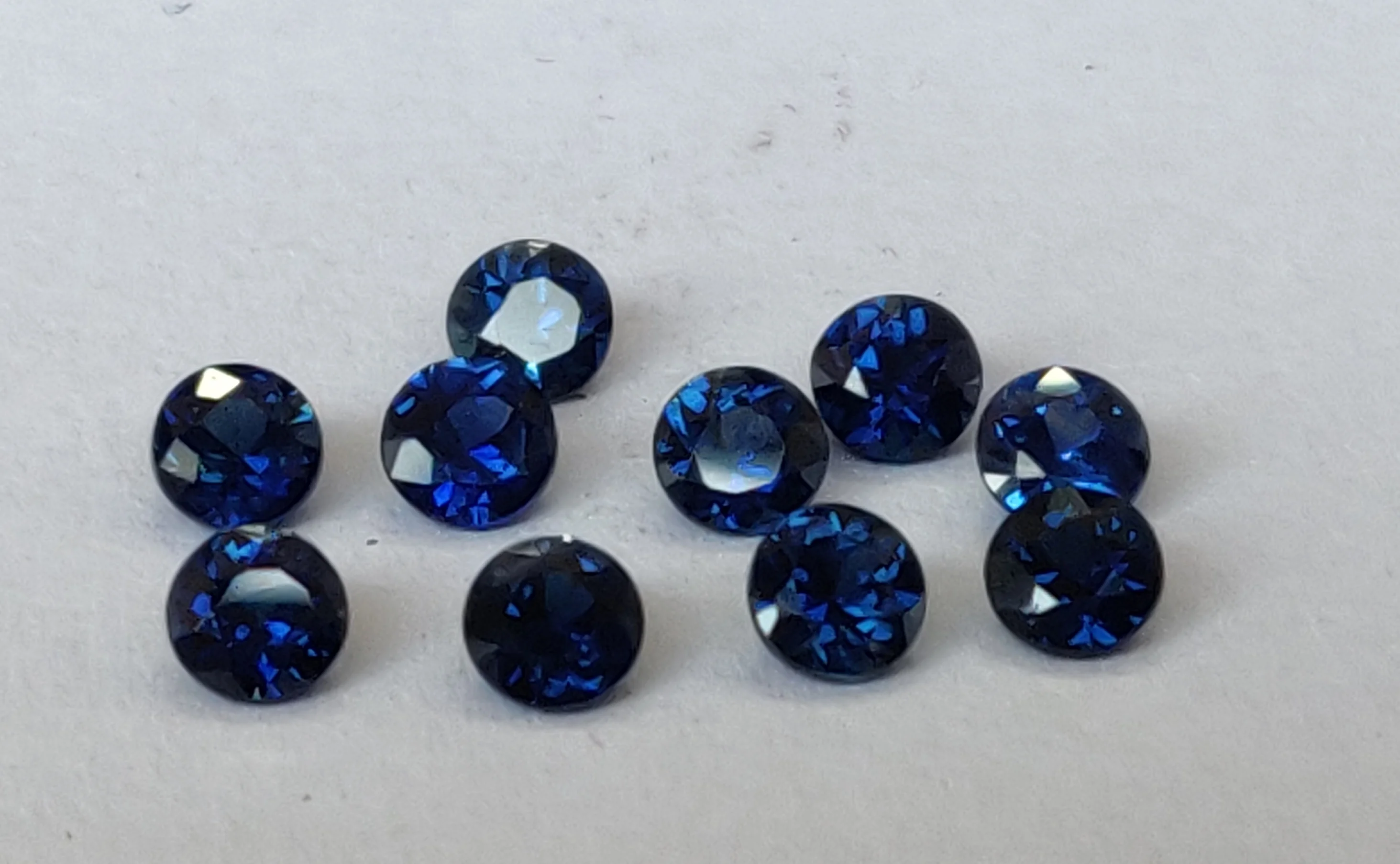 Natural Only Heated Blue Sapphire 1mm to 3mm Round Brilliant Faceted cut Superb Quality