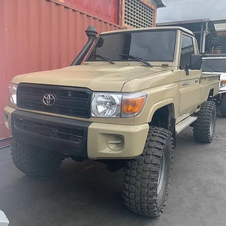  TOYOTAA