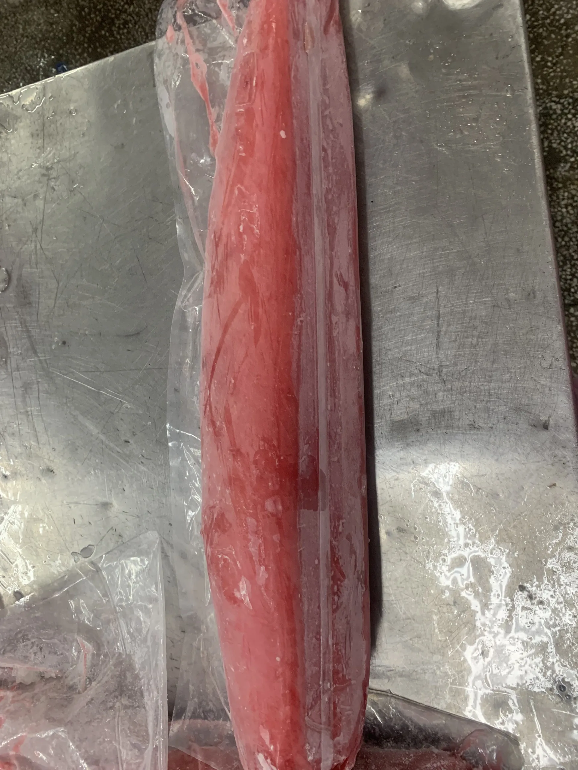 Frozen yellow fin Tuna loin size 2-5kg - origin Vietnam