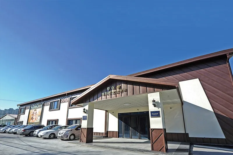 ISO GMP  Korean  cosmetics dark circle anti-aging anti wrinkle eye bag removal whitening  Natural Eye renewal essence cream 50g