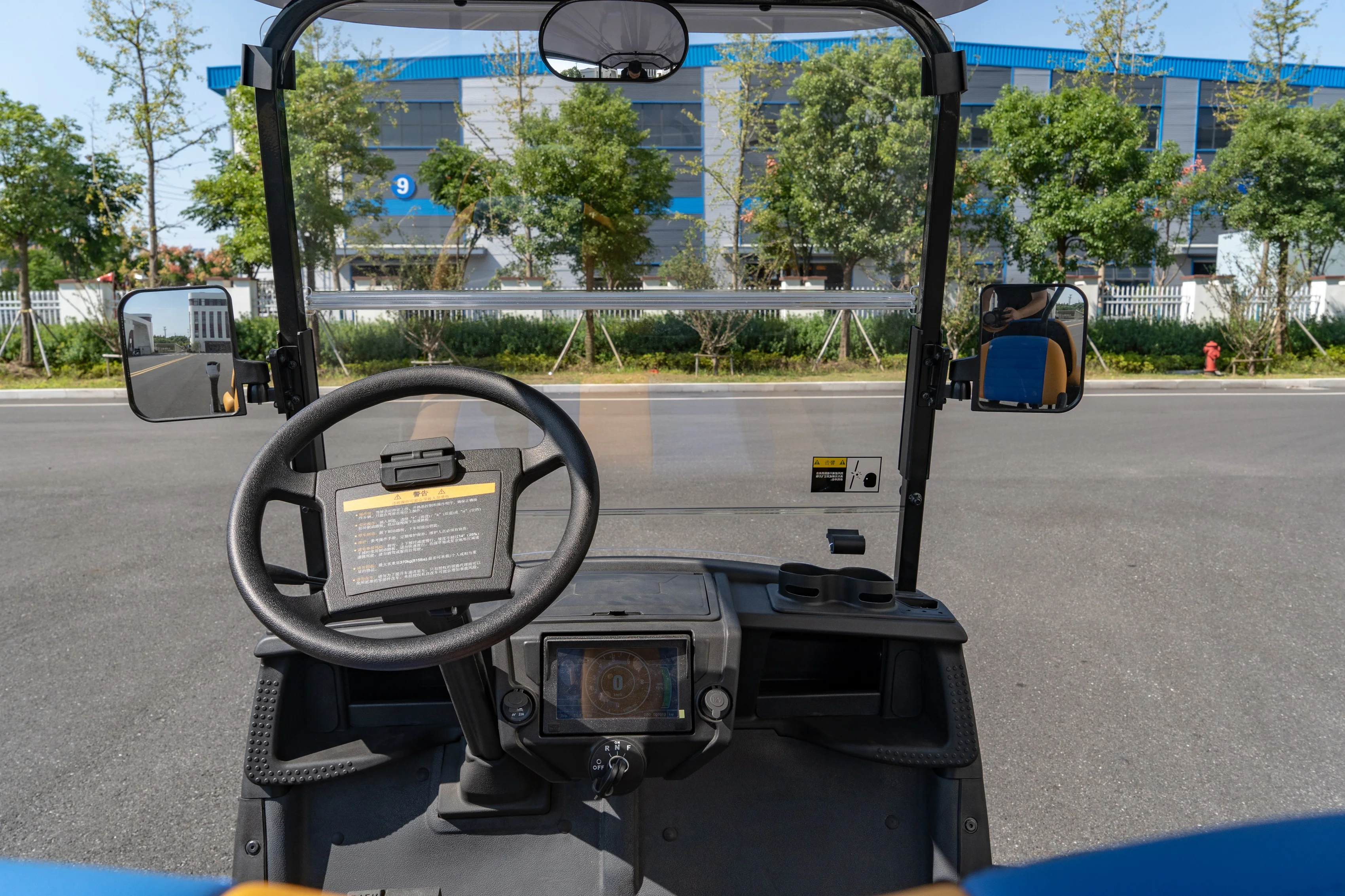 leroad colour optional have sun top and caddie  2 seats lifted electric golf cart high quality