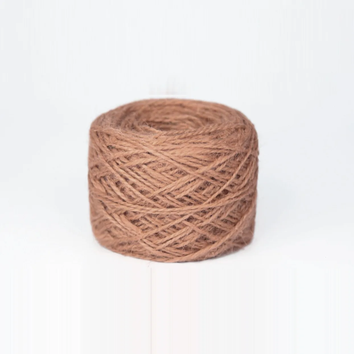 Best Price Wholesale 100% Nature Jute Yarn Single Ply Tossa CB Quality Yarn From Bangladesh