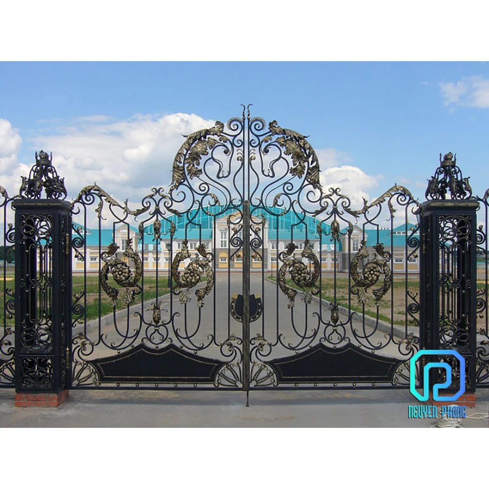 Hot Selling Wholesale Supplier Ornaments Decorative Forging Wrought Iron Tall Main Yard Front Gate