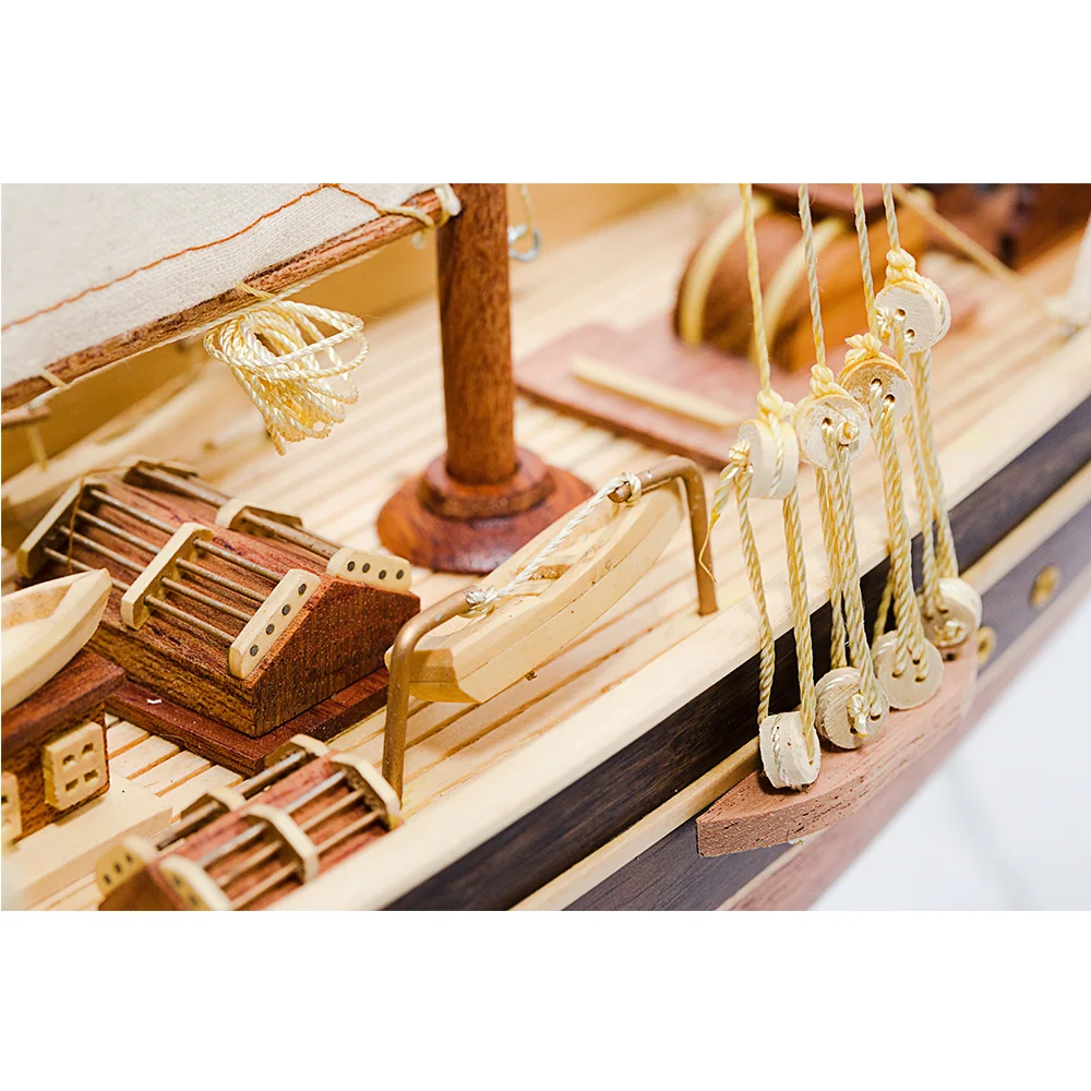 
IH010 - Atlantic wooden sailing ship 