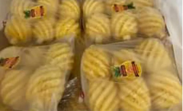 Fresh Mini  size Pineapples Phulae High Quality Hot Selling From Thailand