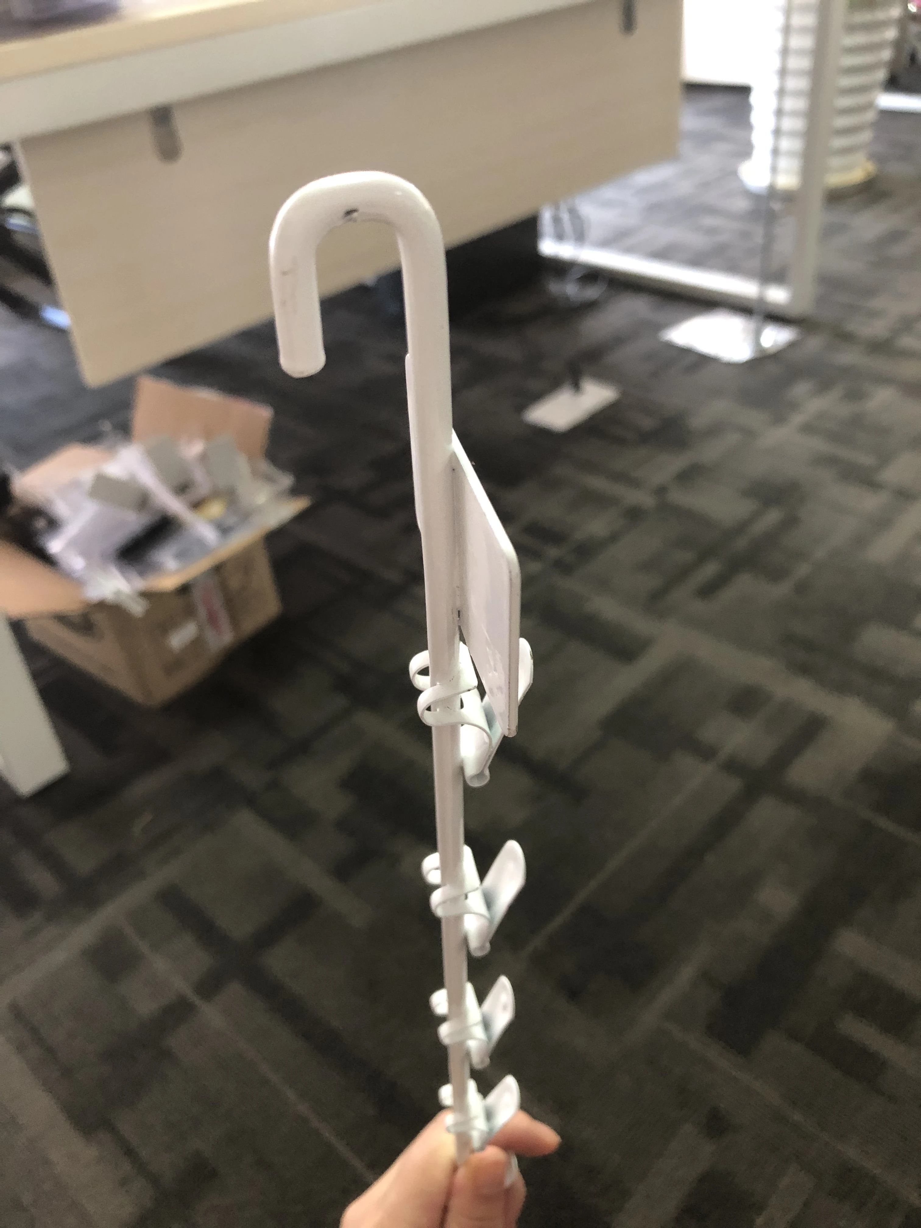 chinese good quality metal clip strip for hanging display