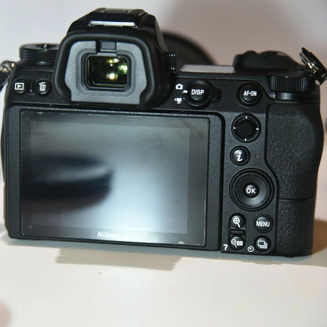 
EXCLUSIVE SALES!!! Nikons Z6 Mirrorless Digital Camera with 24-70mm f/4 S Lens 