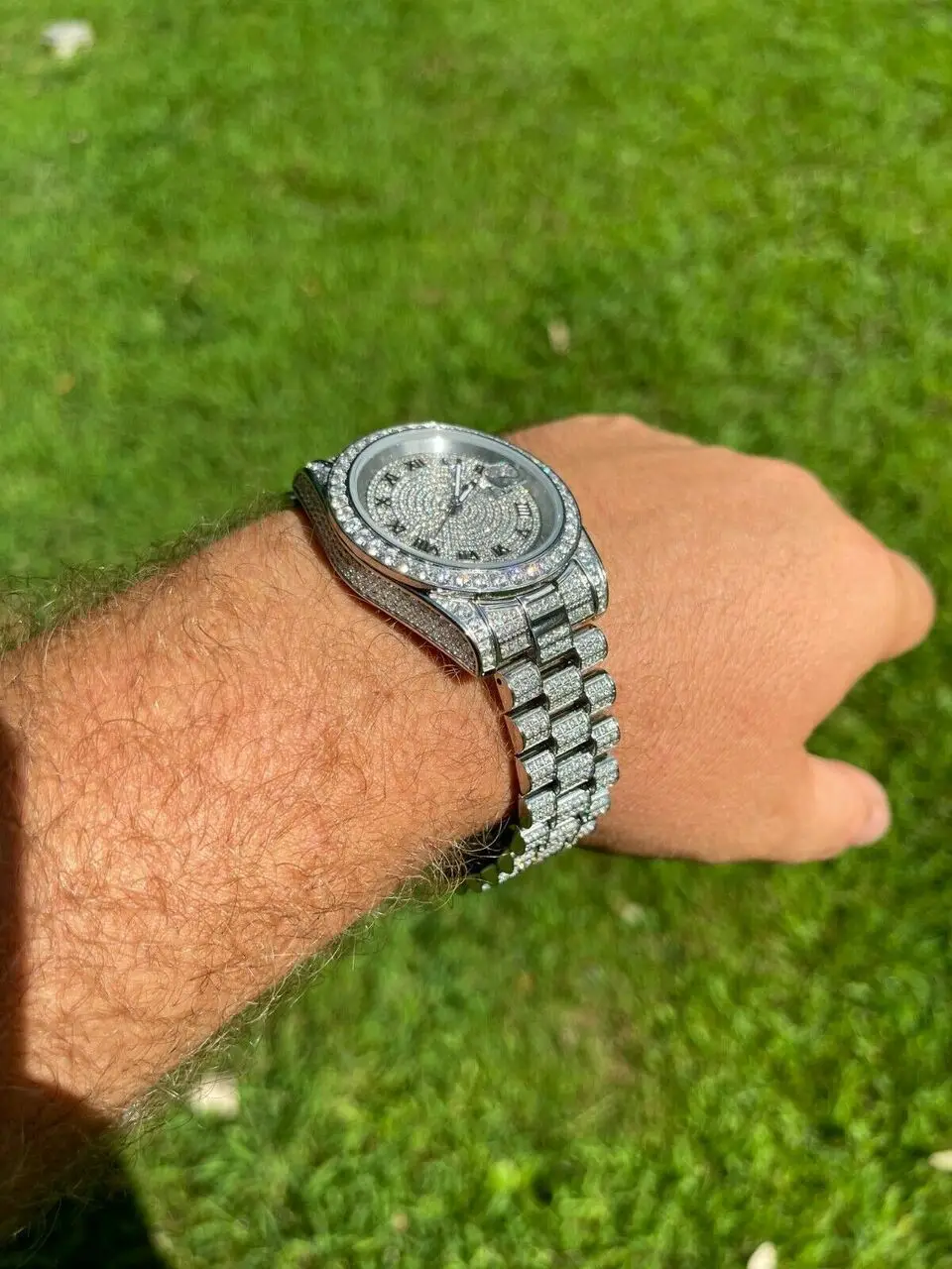 Часы с покрытием в стиле хип-хоп украшения из блестящих камней Круглый браслет унисекс золотым муассанитом и стеклянным для юбилея Серебряный полипропиленовый пакет