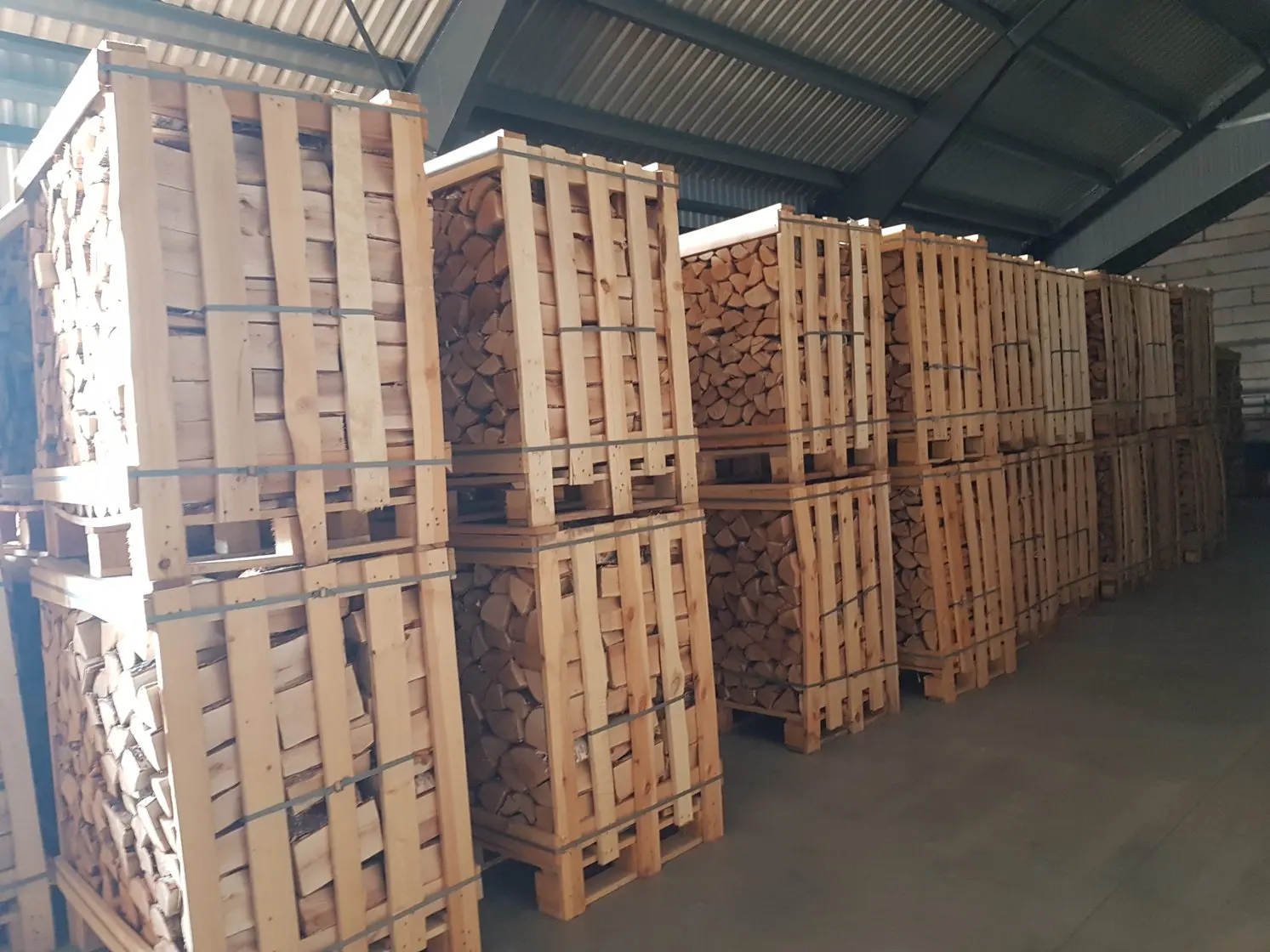 Best Dried Oak Firewood / Kiln Firewood / Beech Firewood