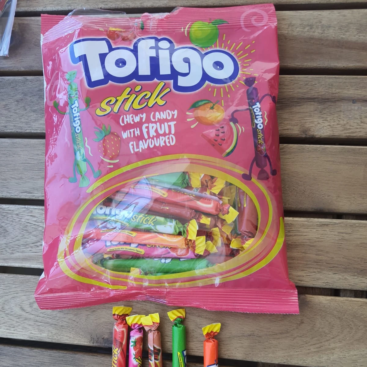 CANDY  DOUBLE COLOR  FILLED CHEWY  SWEET TOFFEE STICK FROM TURKEY