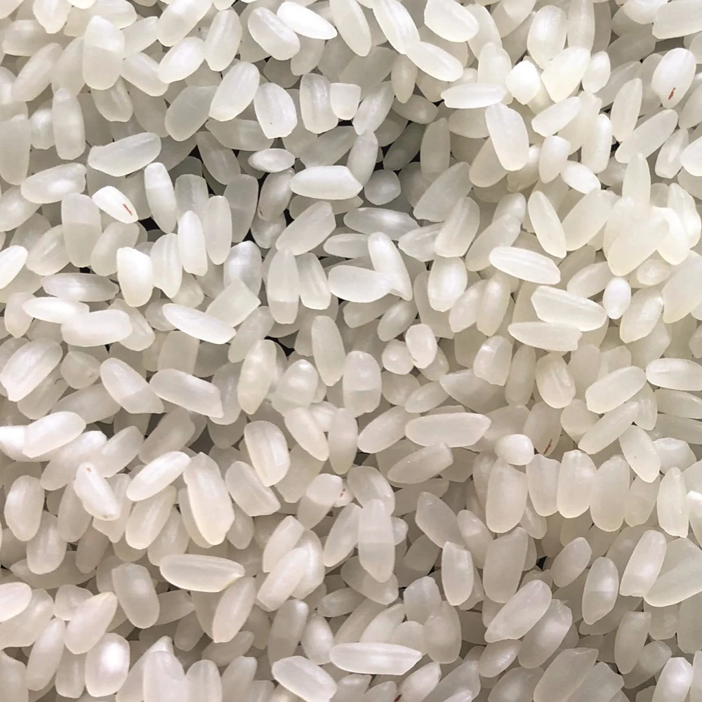Premium quality white rice  25/35 kg bags or in bulk, product of Russia
