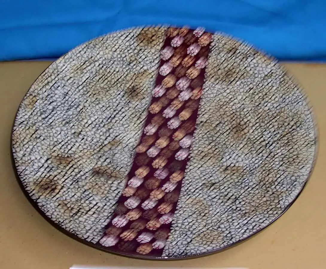 
Round egg-shell lacquer plate with egg-cell finishing 