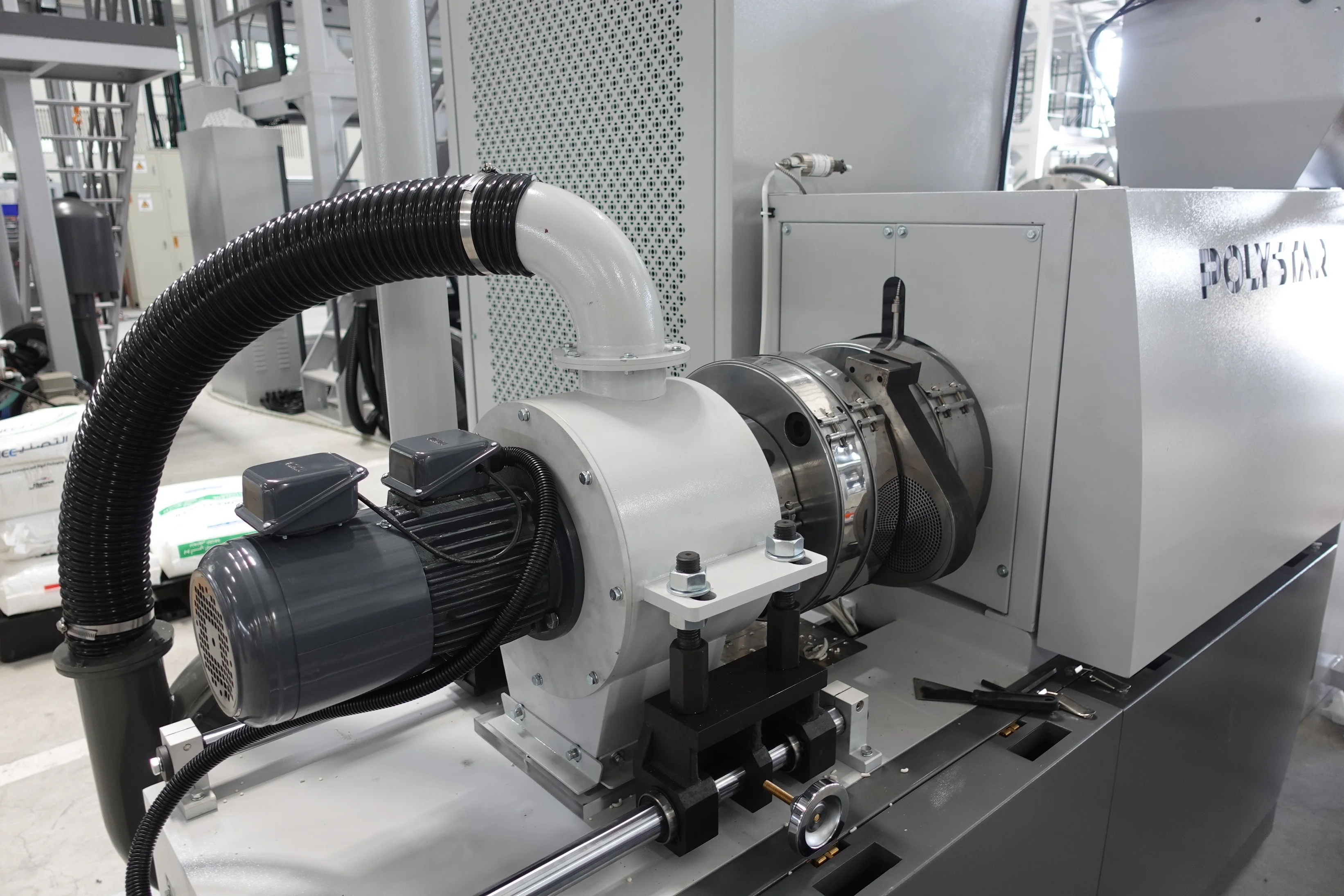 Пластиковый гранулятор с воздушным охлаждением