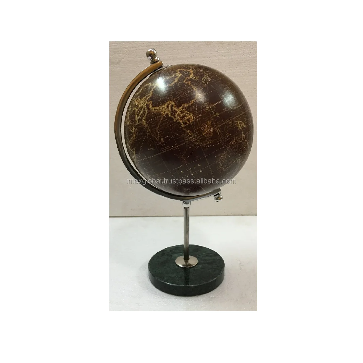 DESKTOP DECORATIVE GLOBE
