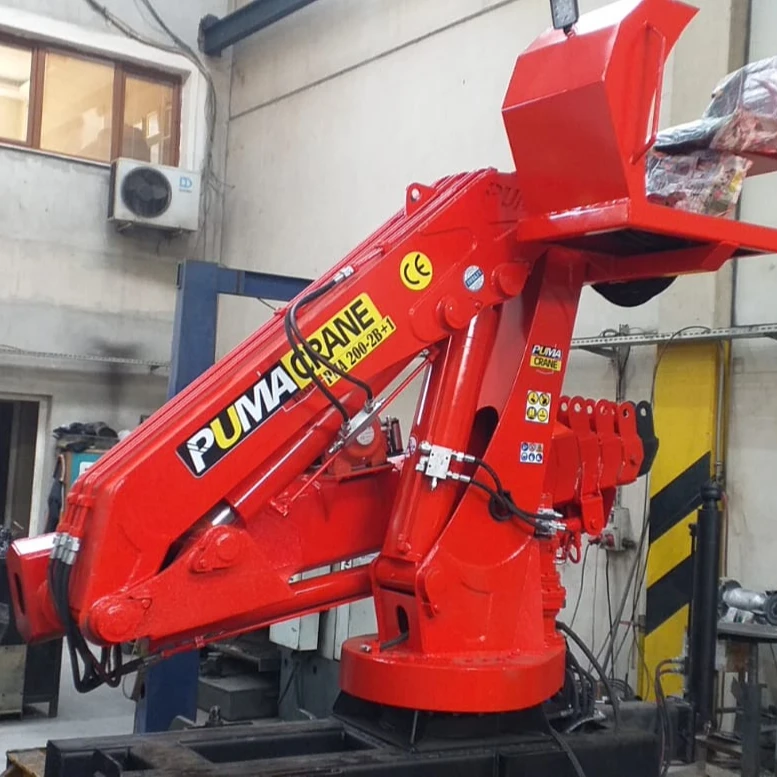 BEST QUALITY HYDRAULIC TRUCK CRANE