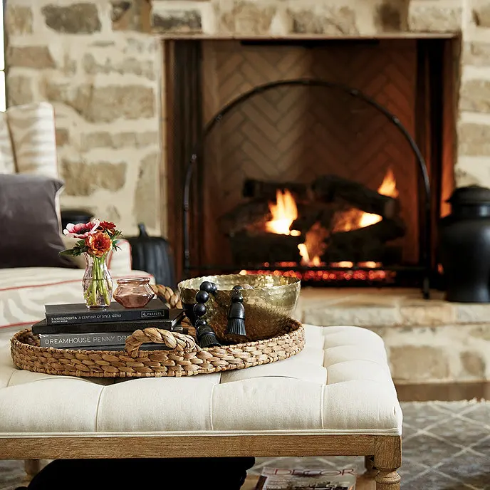 100% Handwoven Natural Round Water Hyacinth Decorative Serving Tray Vietnam Supplier Wholesale Price Food Serving Trays