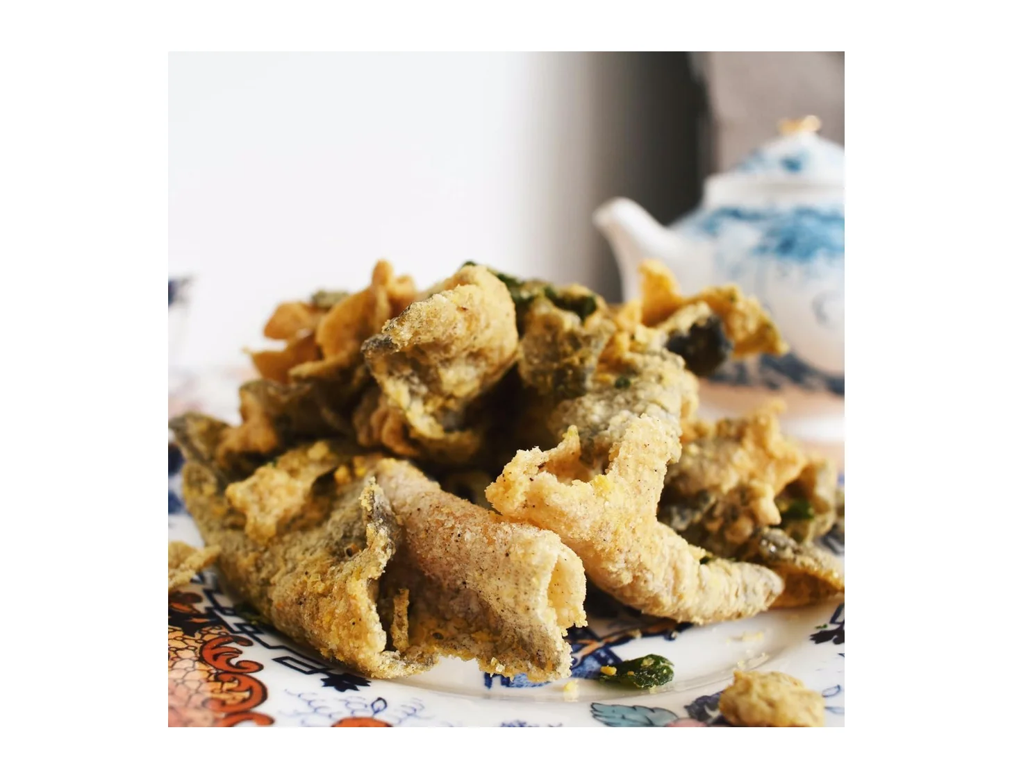  Соленое яйцо жареная Кожа Лосося-MS. ELAINE + 84 375 431 541