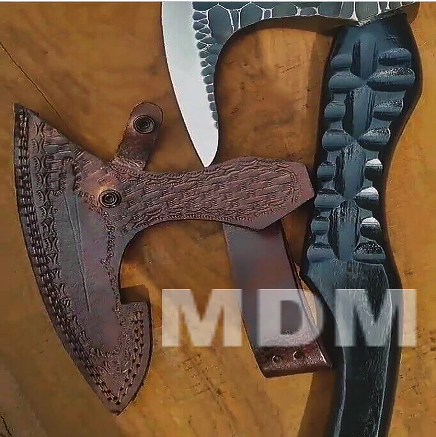 CUSTOM HAND FORGED CARBON STEEL VIKING TOMAHAWK HATCHET AXE with engraved beautiful handle leather sheath