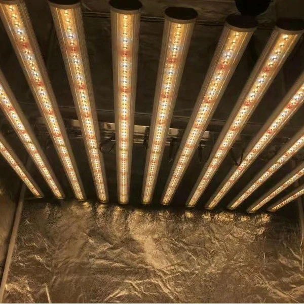 Светодиодная промышленная лампа полного спектра для роста медицинских растений, 12 полос