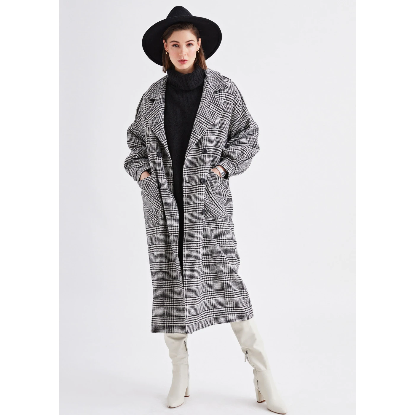 
High Quality Long Women Plaid Coat Double Breasted Pocket Detailed Long Sleeves Trench Oem ODM 