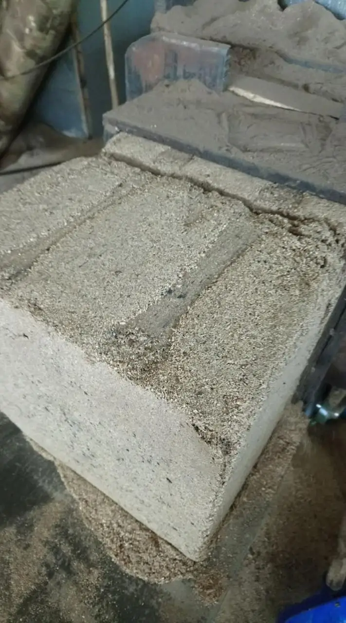 WOOD SHAVINGS Vietnam wholesale wood shavings for Animal Pine wood shaving soft FOR HORSE BEDDING