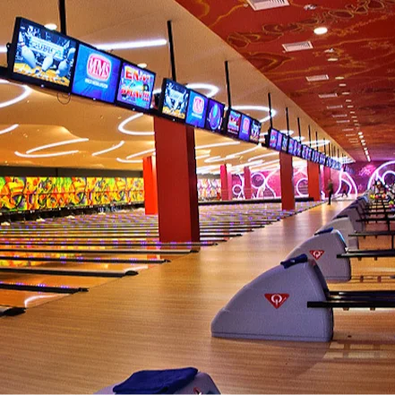 
QubicaAMF 90XLi bowling lanes, used 