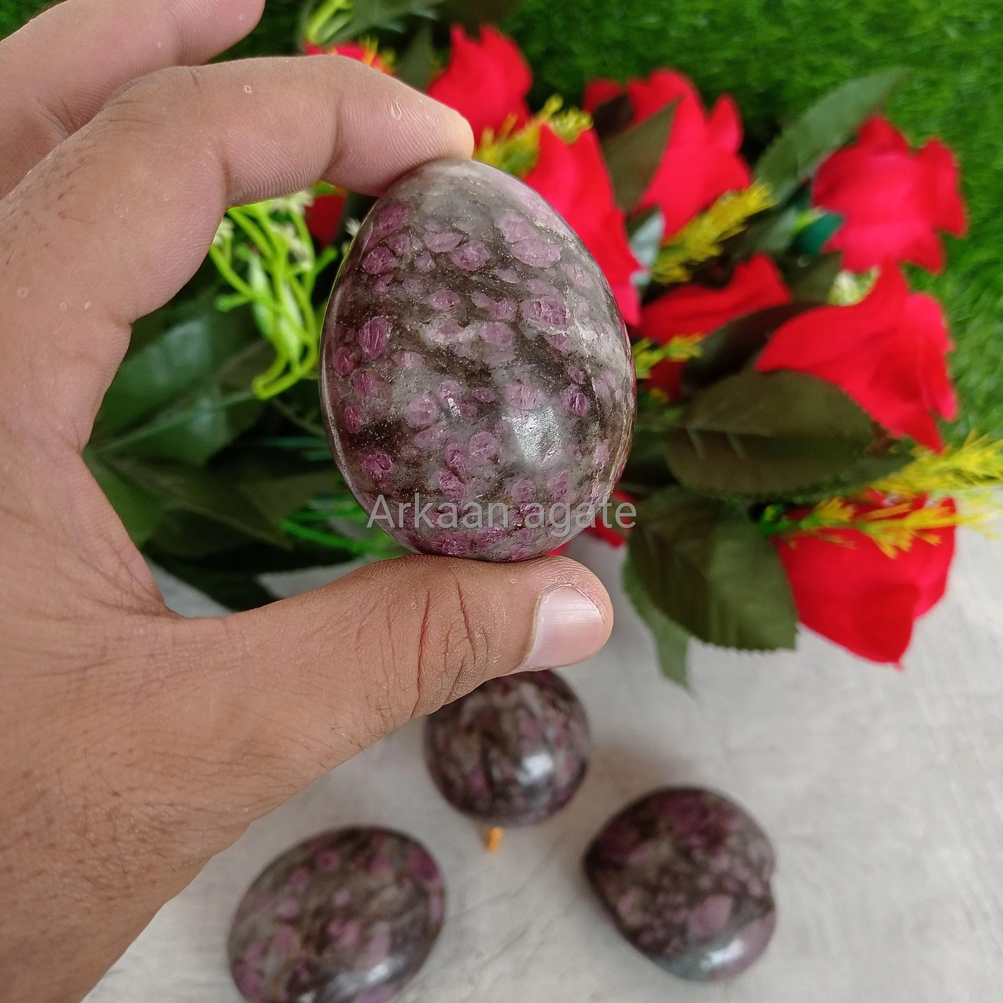Wholesale Pink Garnet in matrix Crystal Egg Handmade For chakra crystals Healing For sale