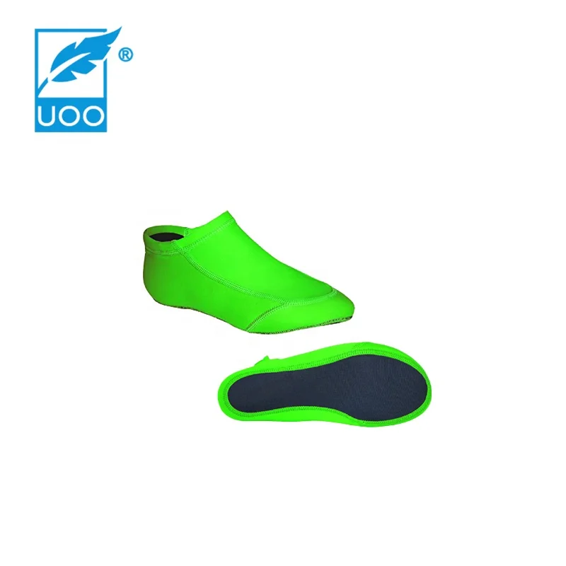 UOO Neoprene Soft Neoprene Slippers Beach Slippers with Customized Logo