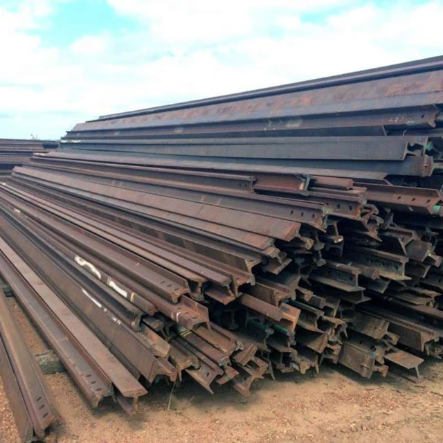 Металлолом в железнодорожной стали