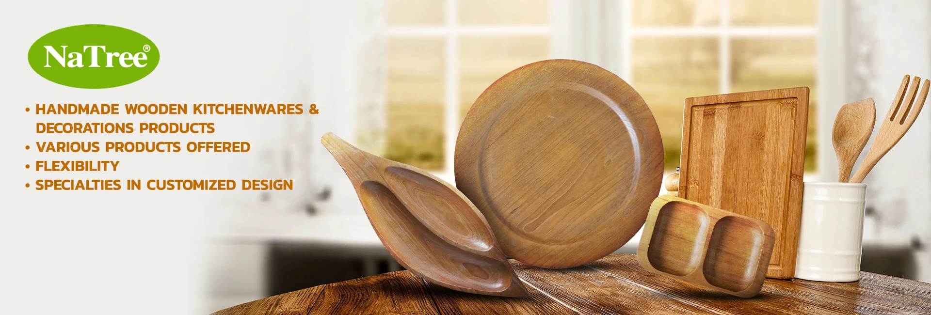Естественный дизайн, деревянная ложка, вилка, столешница из массива дерева, кухонные принадлежности для ресторана-деревянная посуда