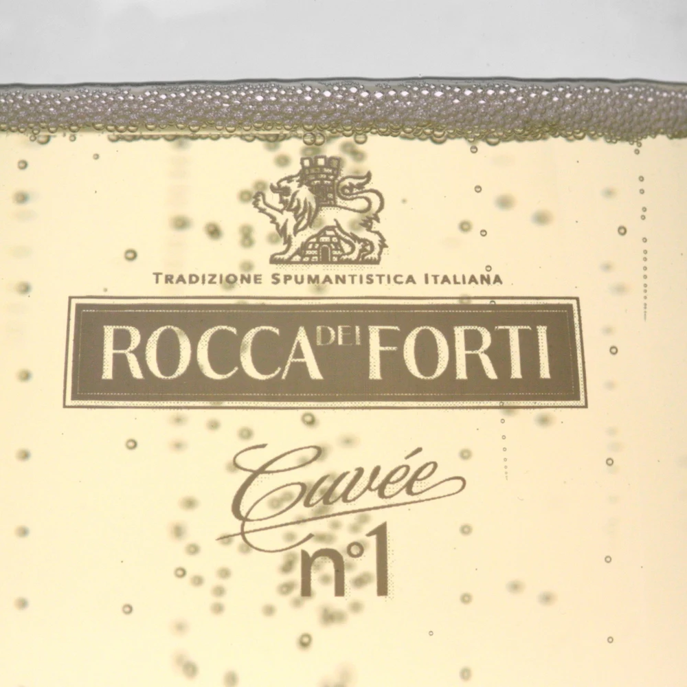  Итальянское Сверкающее вино Rocca dei Forti Cuvee n.1 Экстра сухие millesimanto 750 мл стеклянная бутылка поставка