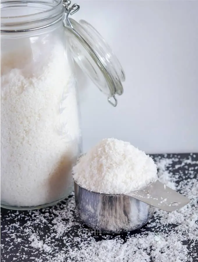 Desiccated Coconut Ready For Export / High quality product from Vietnam