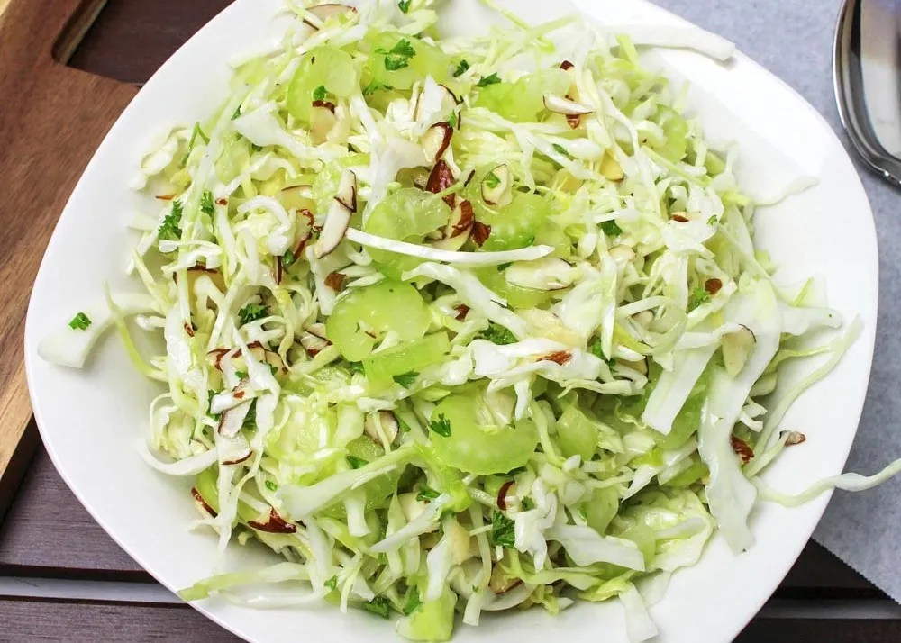 Лидер продаж капуста для экспортной поставки вкусные свежие зеленые овощи нового сезона во Вьетнаме // Ms