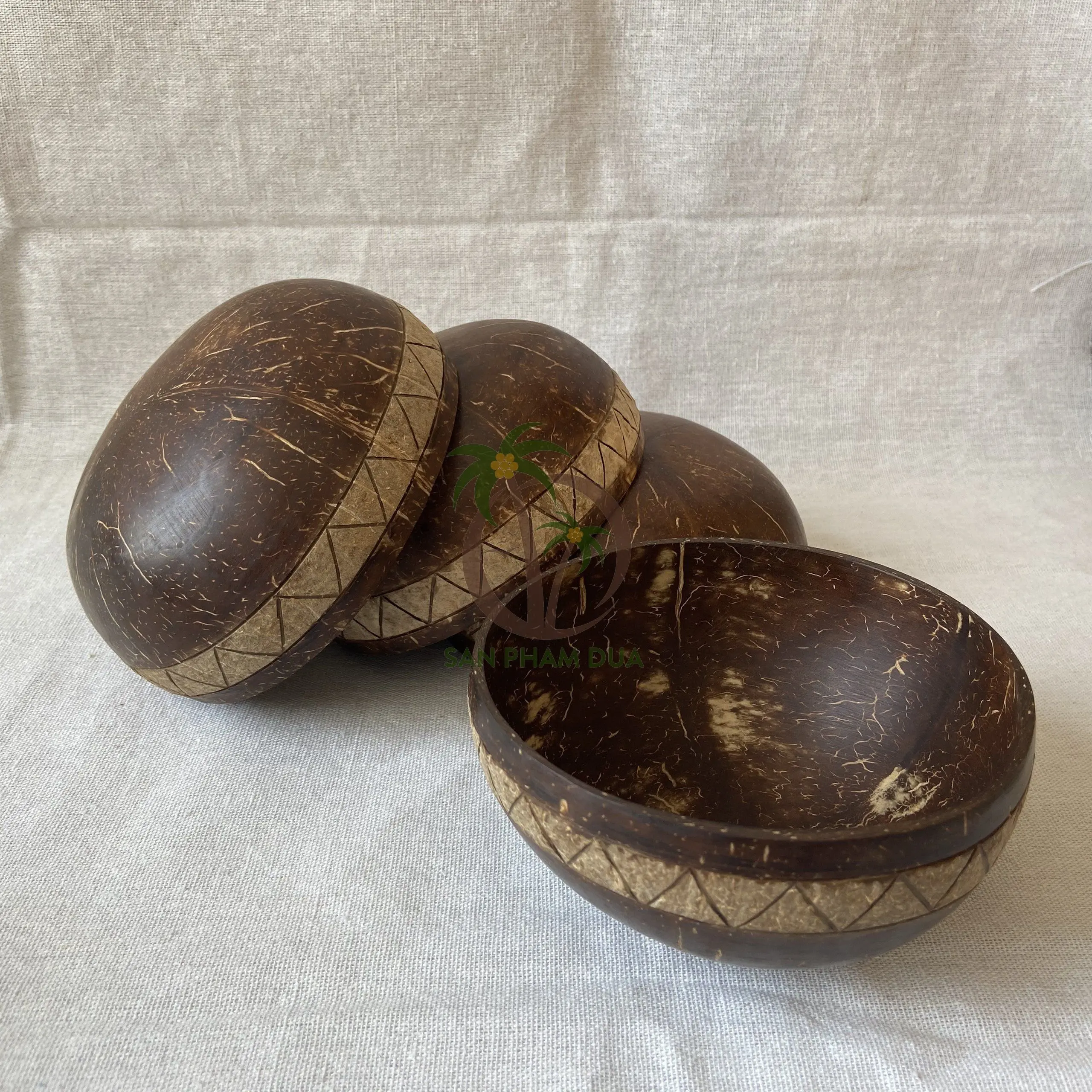 VIETNAM COCONUT BOWL / NATURAL ACAI BOWL WITH WOODEN CUTLERY SET/ SMOOTHIES BOWL AND COCO BOWL