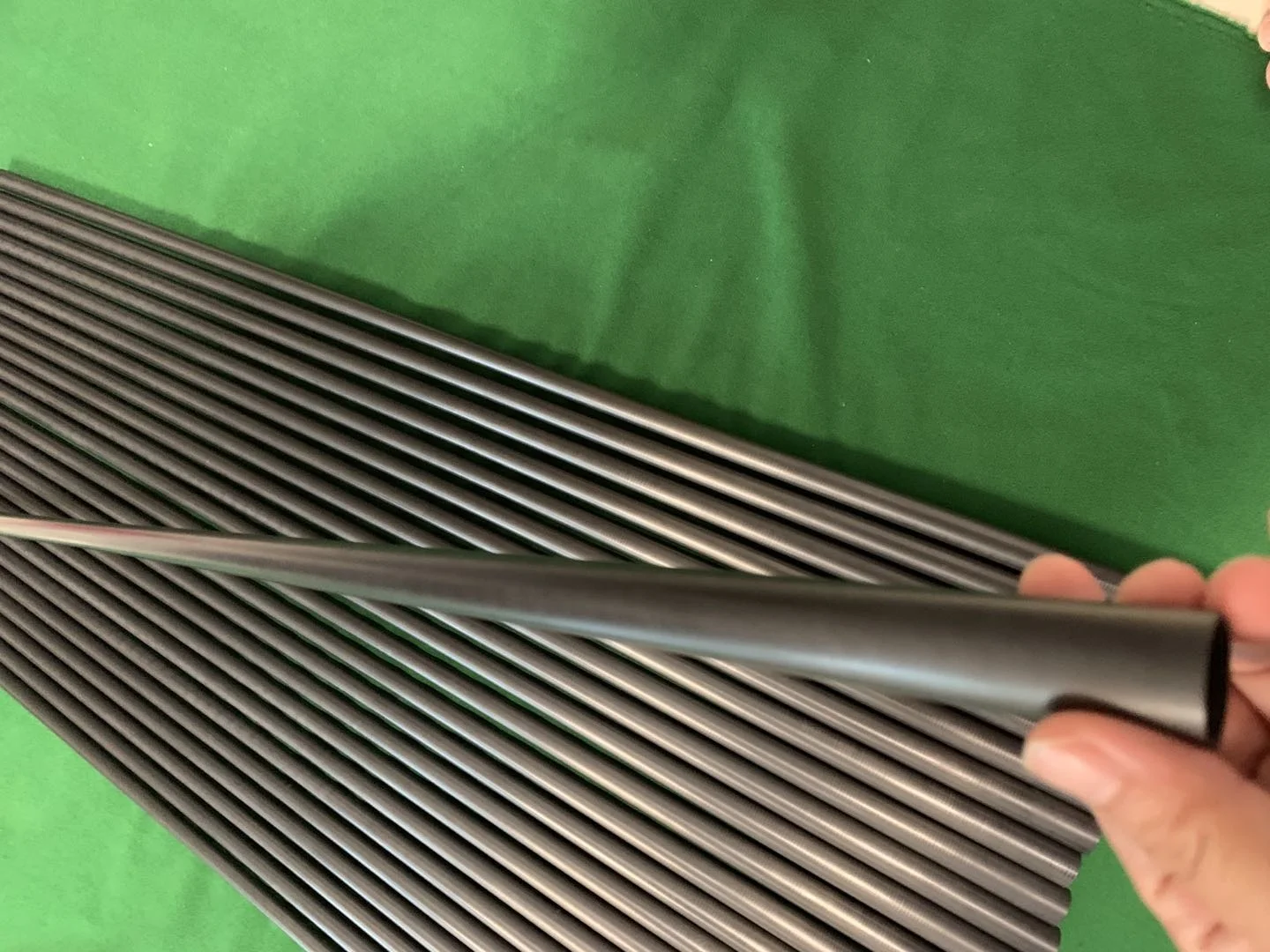 Carbon Fiber Shaft Pool Cue Stick 11.5mm/12mm/12.4mm/12.8mm Tip  Shaft