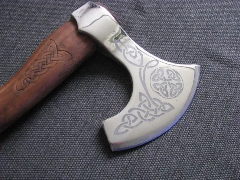 Ручной Кованый топор викингов с гравировкой на голове и ручке выгравированный вручную