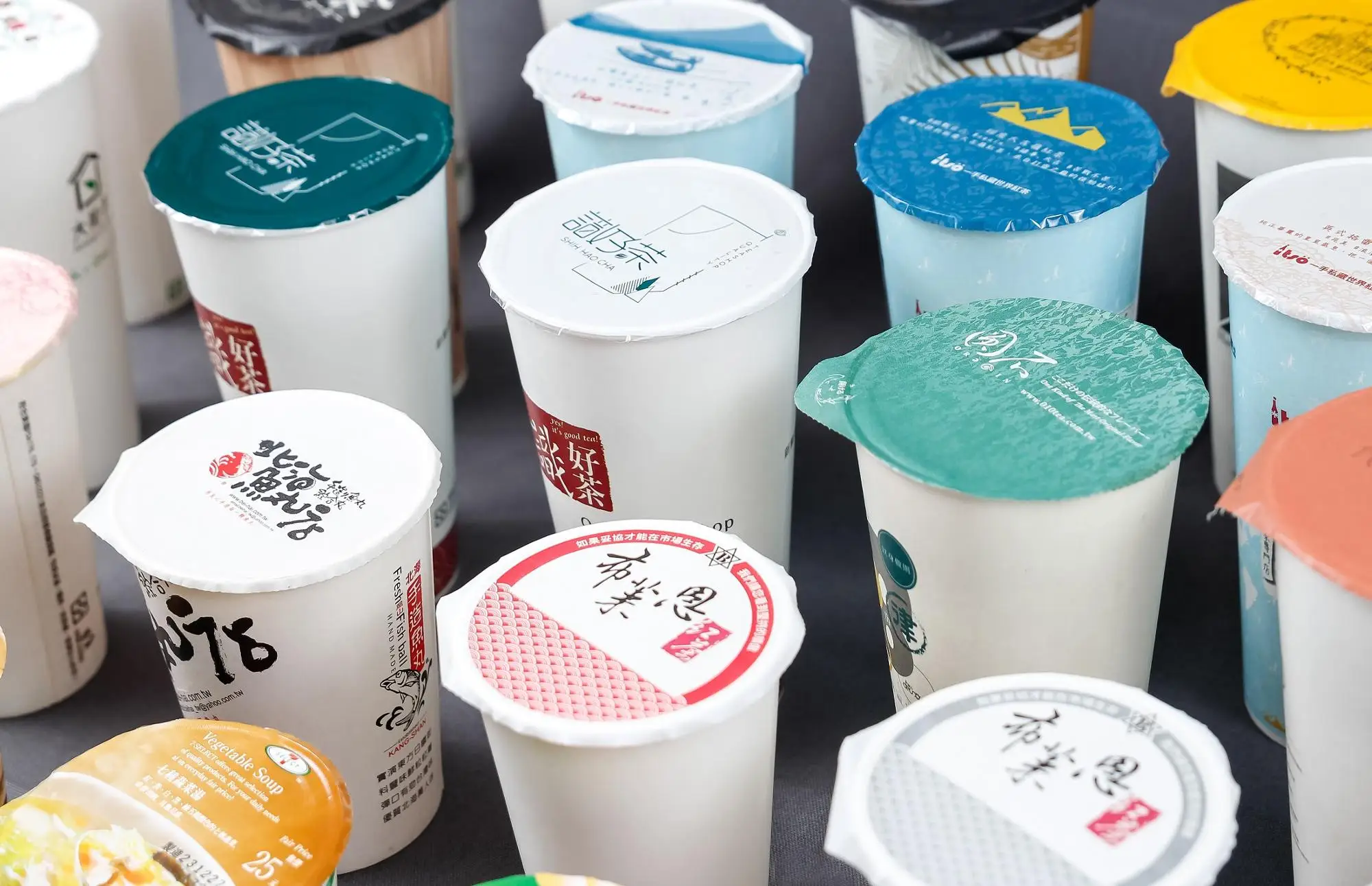 Paper sealing film for PE cup width 130 mm