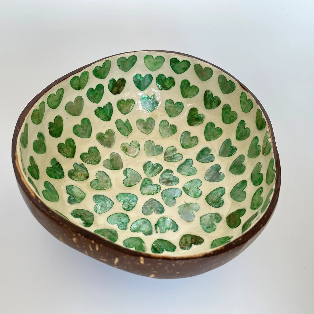 Coconut Shell bowl - HJ CSS 005 C7-ATM Coached by sea shell with heard shape pattern  -Craft making in Vietnam - OEM/ODM