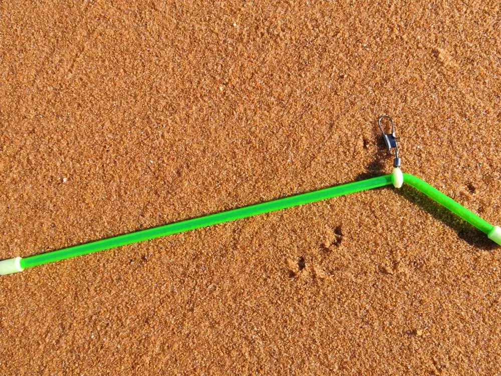 Wholesale Fishing Accessories Plastic Tube Balance  Fishing Tackle with Swivels Snaps