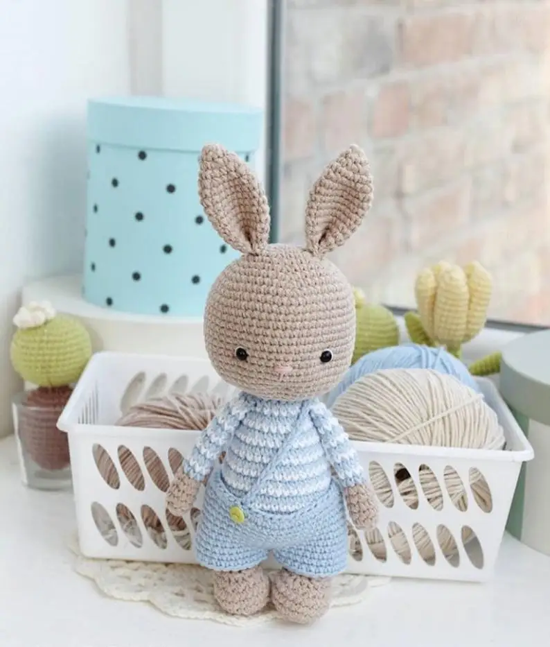 OEM Rabbit Lover Gift Vietnam Handicraft Crochet Bunny Rabbit