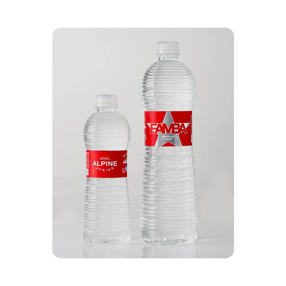 
Glacier drinking pure water 